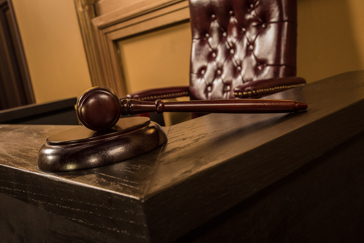 Courtroom Standing Set LA Court Room, Judges Chambers