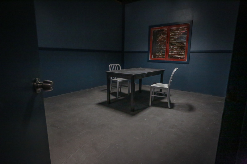interrogation room standing set