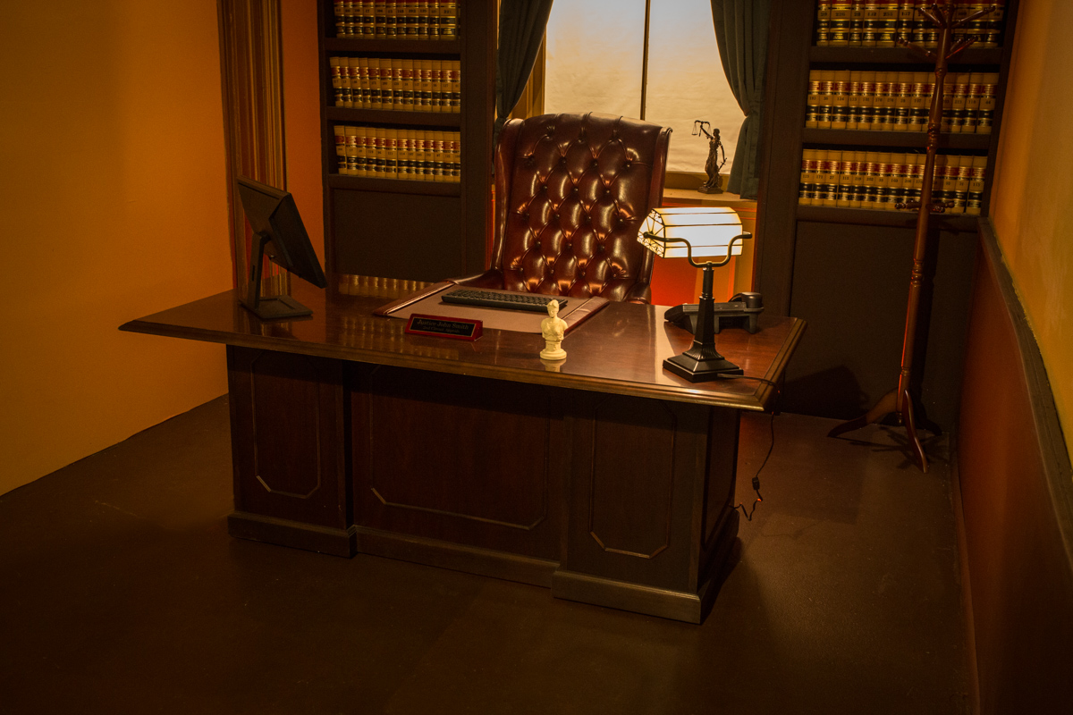 Judge's Chamber Standing Set Court Room, Judges Chambers