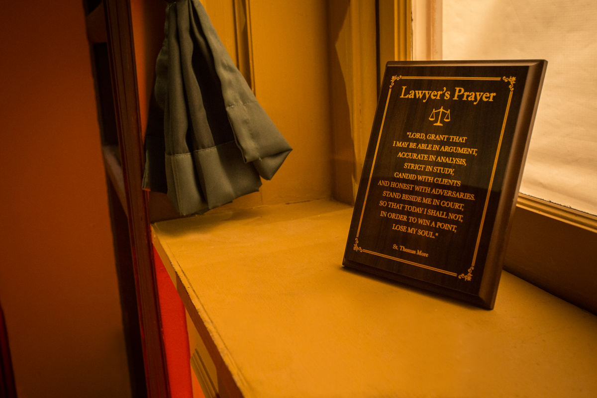 Judges chamber in a standing courtroom set